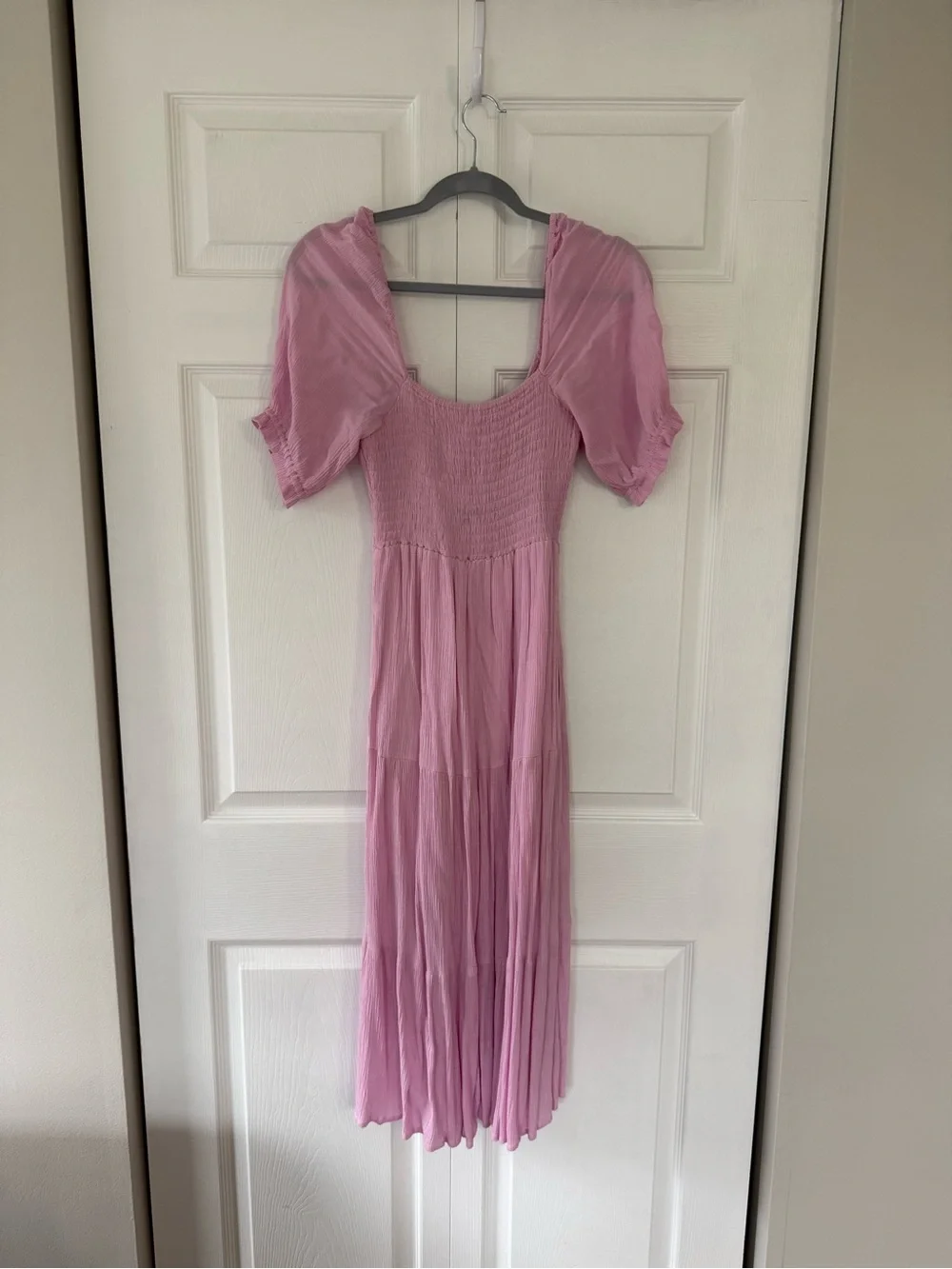 Abercrombie & Fitch Pink Maxi Dress with Puff Sleeves Size S